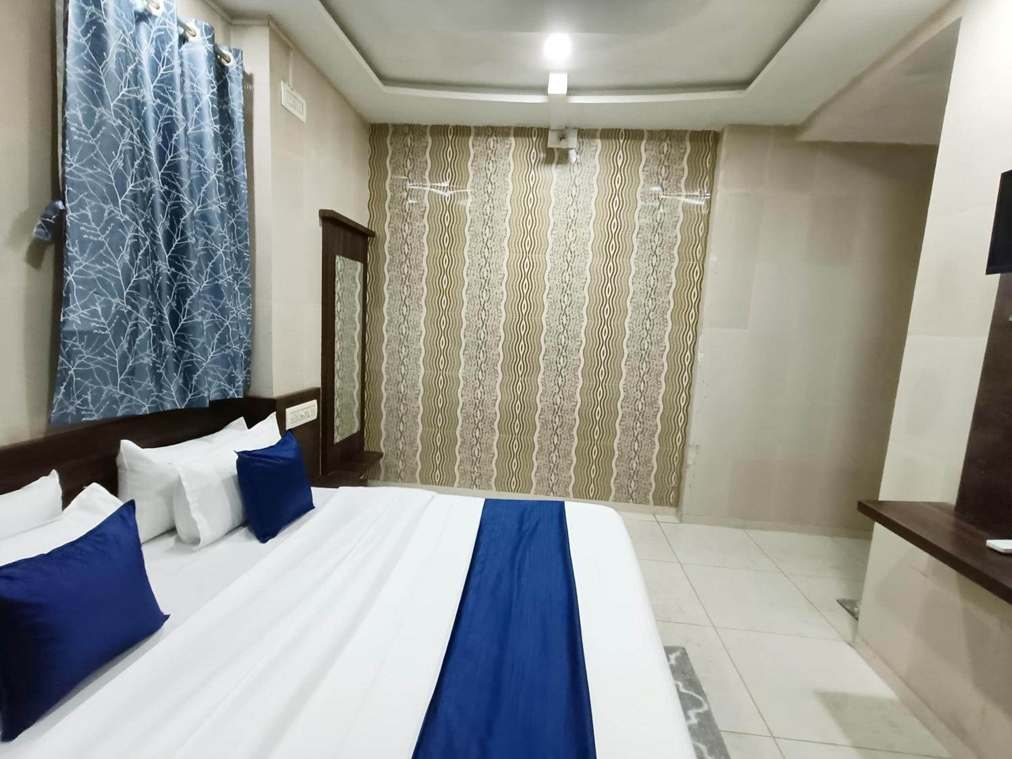 Hotel Shree Nath - 200 Meters From Dwarkadhish Temple 外观 照片